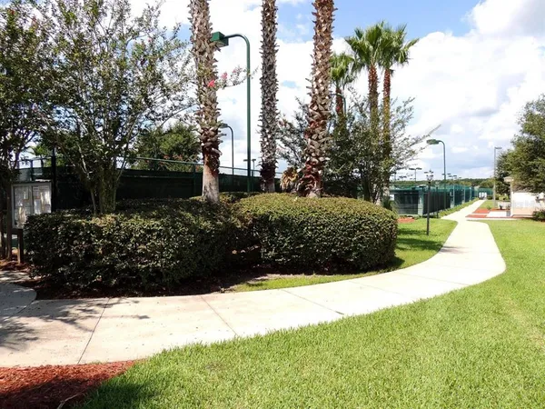 $299,900 | 13875 Southeast 94th Avenue, Summerfield, FL 34491