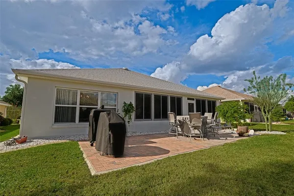 $299,900 | 13875 Southeast 94th Avenue, Summerfield, FL 34491