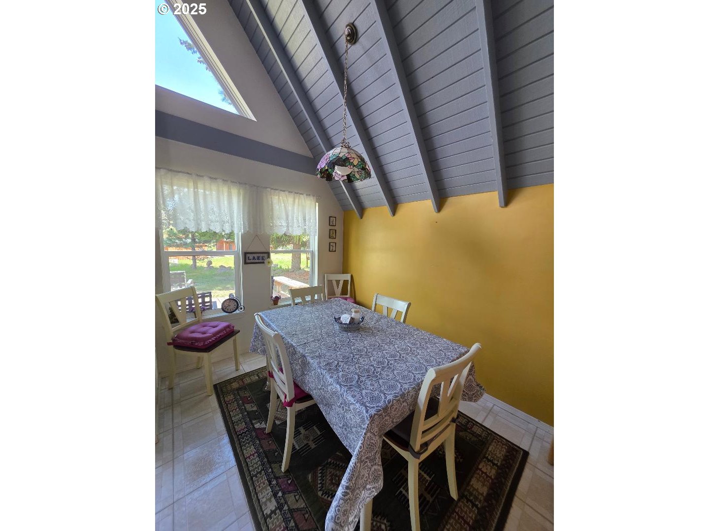 121 South Mike Road Tygh Valley, OR 97063 - Photo 13 of 35 Gallery Image 13