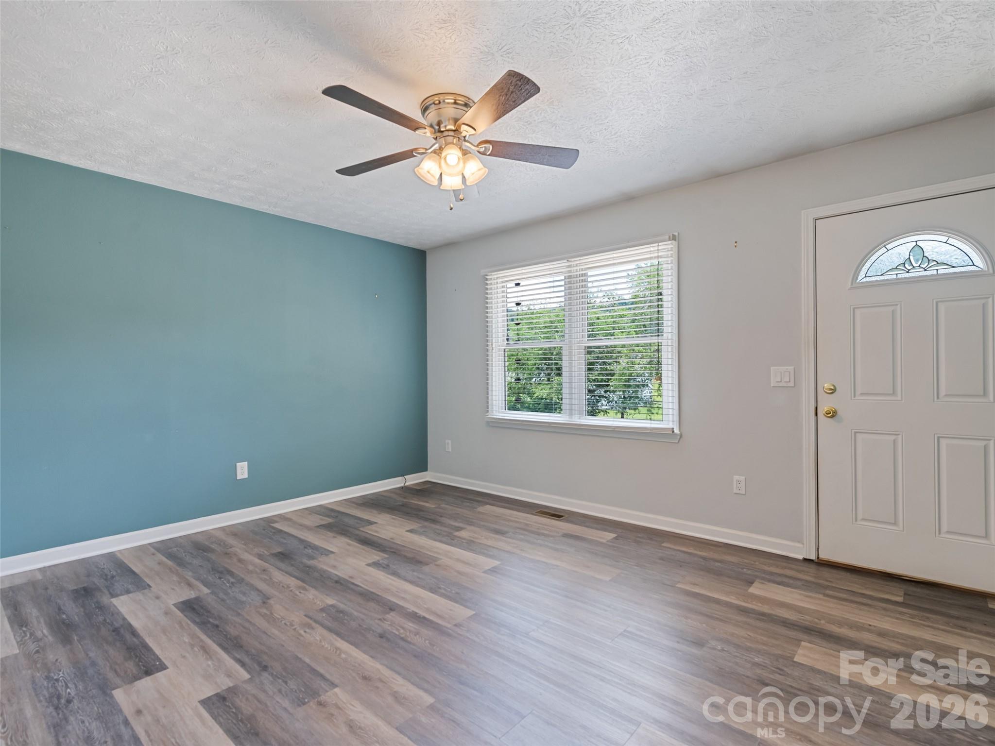 111 Keith Street Clyde, NC 28721 - Photo 9 of 26