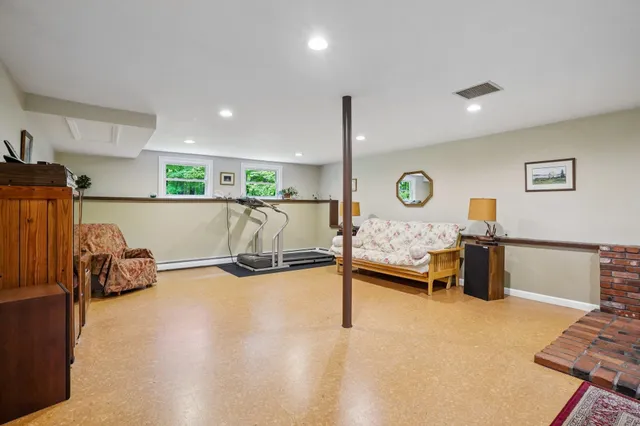 $595,000 | 29 Academy Avenue, Atkinson, NH 03811