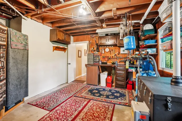 $595,000 | 29 Academy Avenue, Atkinson, NH 03811