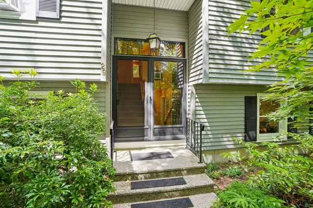 $595,000 | 29 Academy Avenue, Atkinson, NH 03811