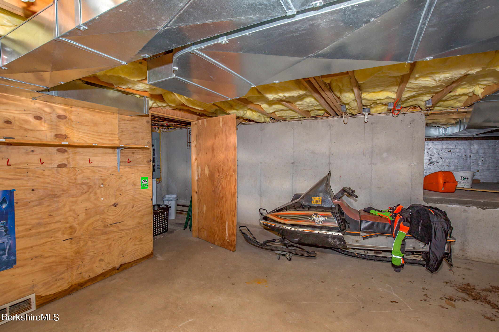 43 Becket Road Otis, MA 01029 - Photo 30 of 41 a view of room with toys
