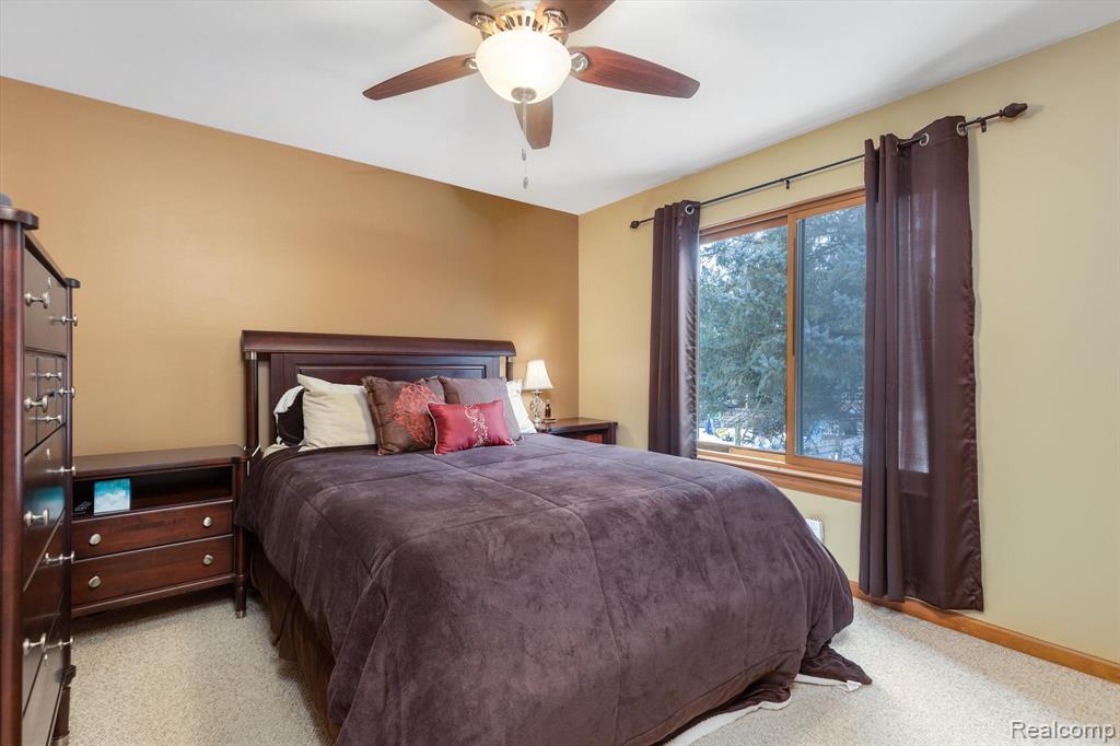 4029 West Maple Road Wixom, MI 48393 - Photo 18 of 30