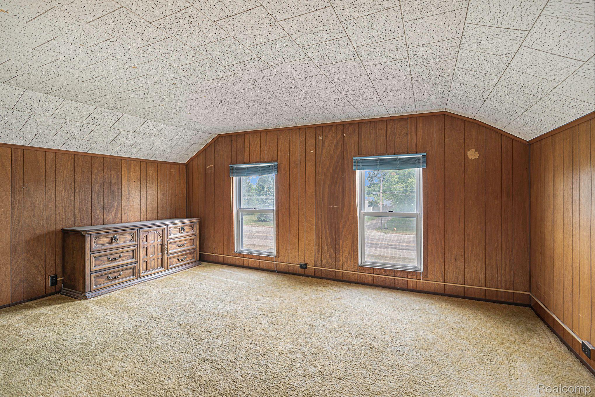 6438 Fenton Road Flint, MI 48507 - Photo 24 of 36 Gallery Image 24