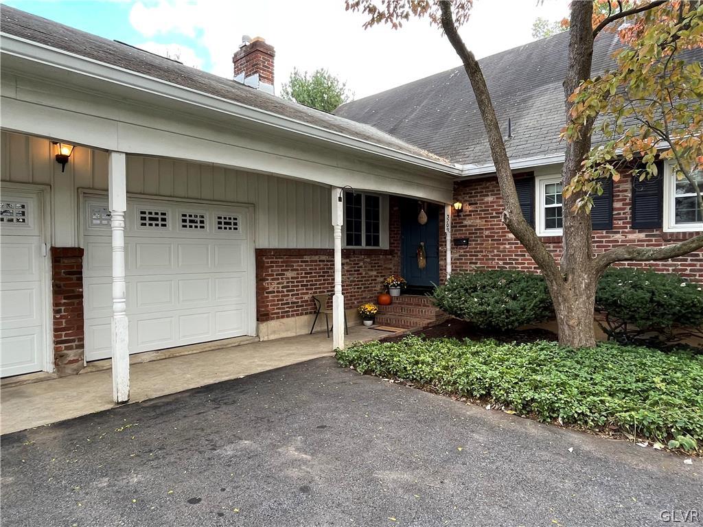 3209 Bridlepath Road Easton, PA 18045 - Photo 2 of 46 Gallery Image 2