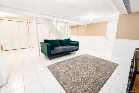 $799,000 | 8 Seneca Avenue, White Plains, NY 10603