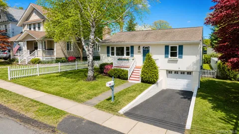 $799,000 | 8 Seneca Avenue, White Plains, NY 10603