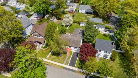$799,000 | 8 Seneca Avenue, White Plains, NY 10603