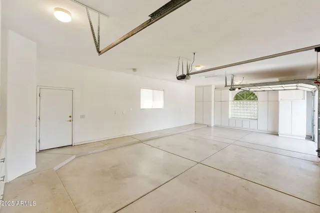 $1,075,000 | 5839 West Del Lago Circle, Glendale, AZ 85308