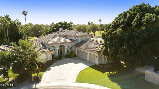 $1,075,000 | 5839 West Del Lago Circle, Glendale, AZ 85308