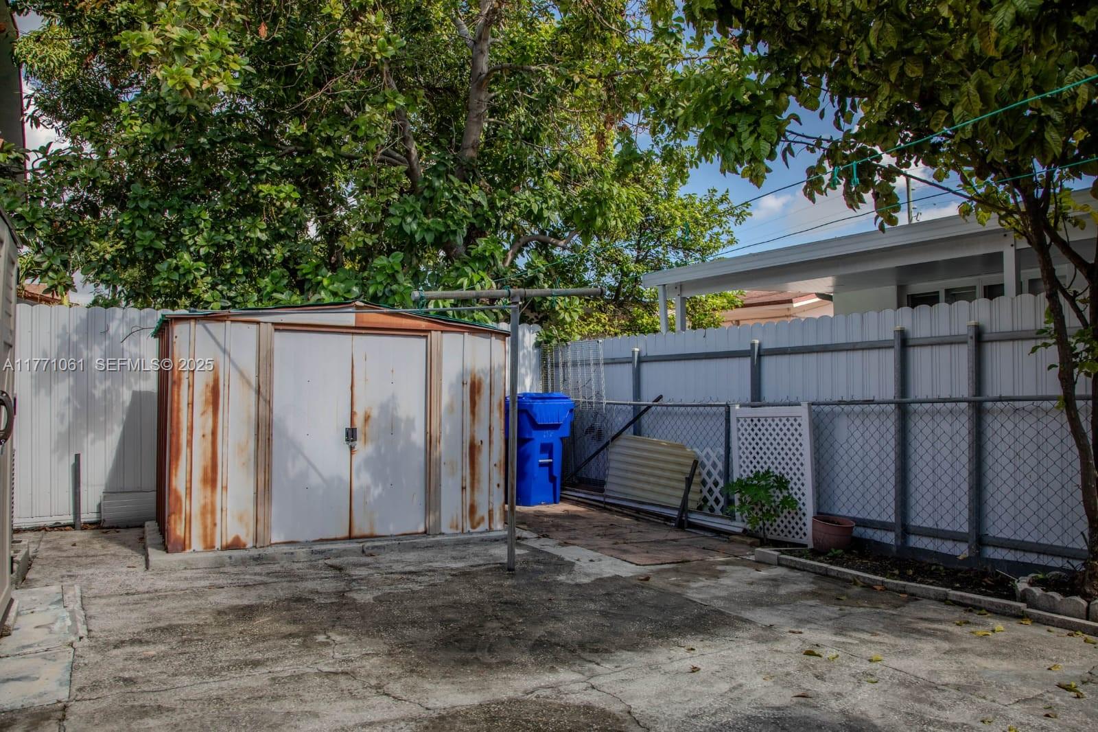 791 Northwest 22nd Place Miami, FL 33125 - Photo 12 of 33 a view of a backyard