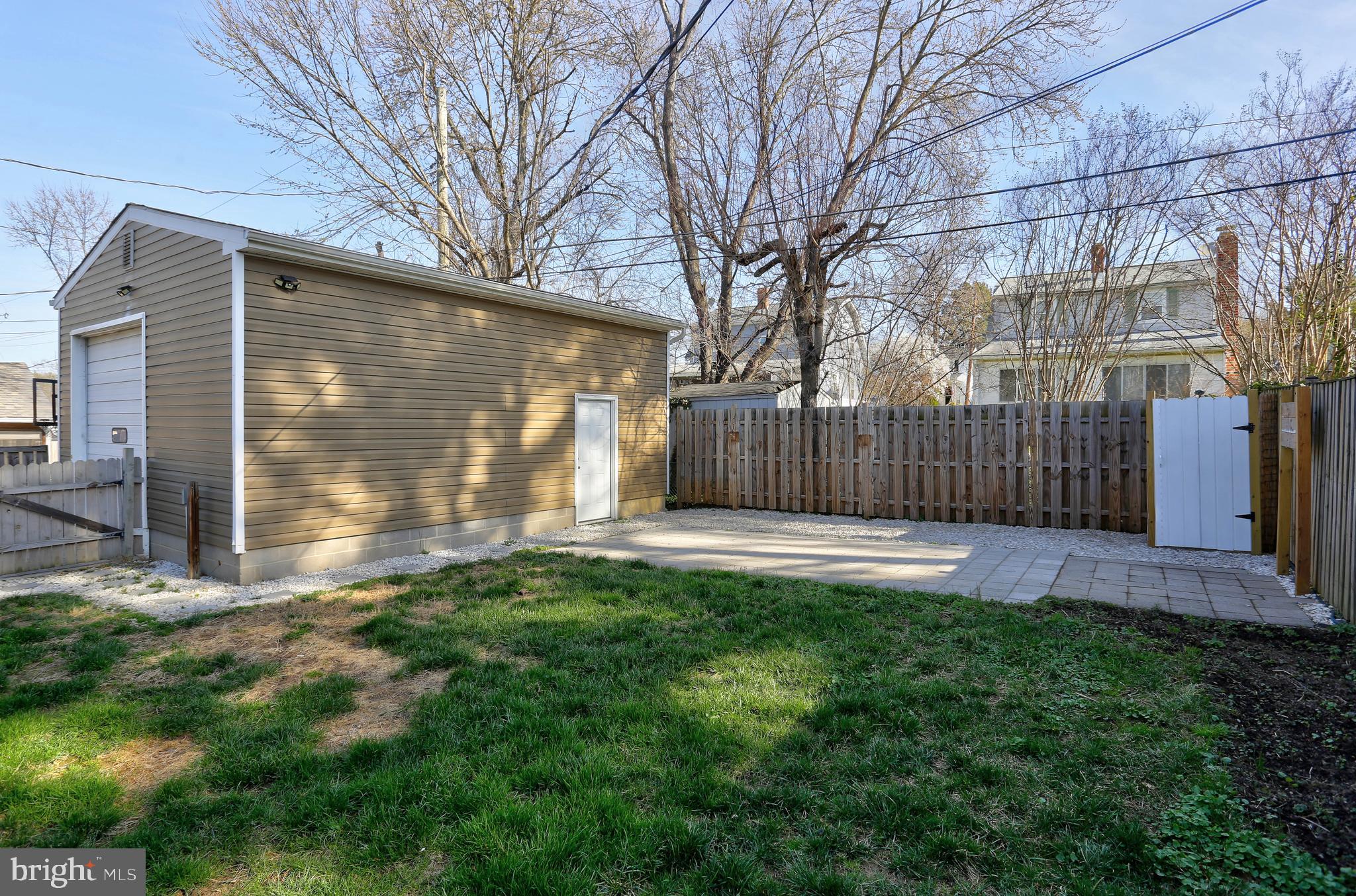 1222 Locust Avenue Halethorpe, MD 21227 - Photo 27 of 34 a backyard of a house with lots of green space