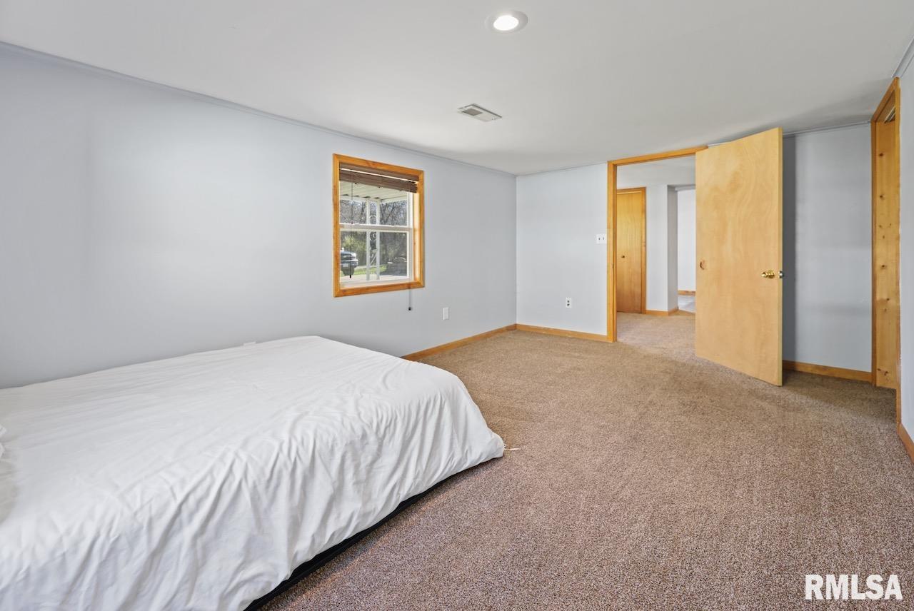 5807 North Koerner Road Peoria, IL 61615 - Photo 13 of 19 Gallery Image 13