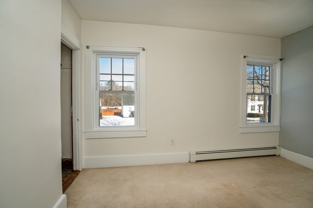 224 Elm Street Amesbury, MA 01913 - Photo 20 of 34