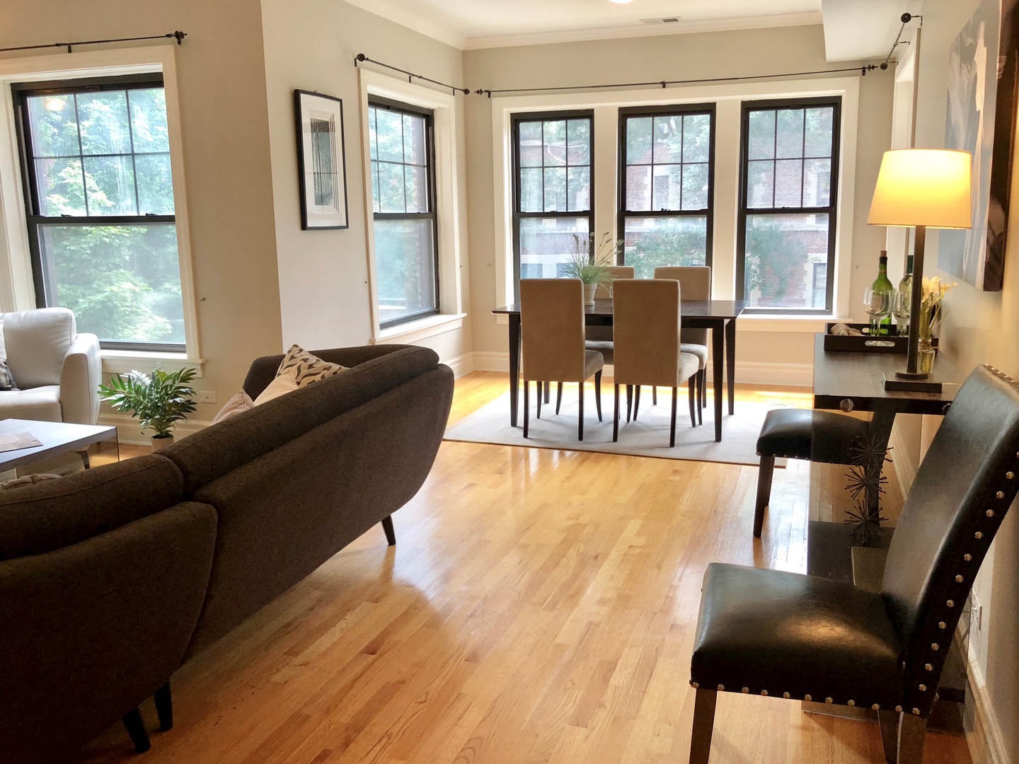 710 West Bittersweet Place, Unit 2 Chicago, IL 60613 - Photo 3 of 16