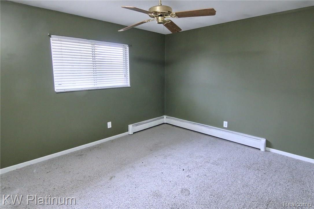 60235 Hayes Road Washington, MI 48094 - Photo 20 of 26 3rd_Bedroom.jpg
