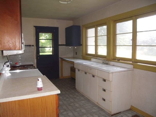 1436 Shadeland Road Lafayette, IN 47909 - Photo 4 of 9 Gallery Image 4