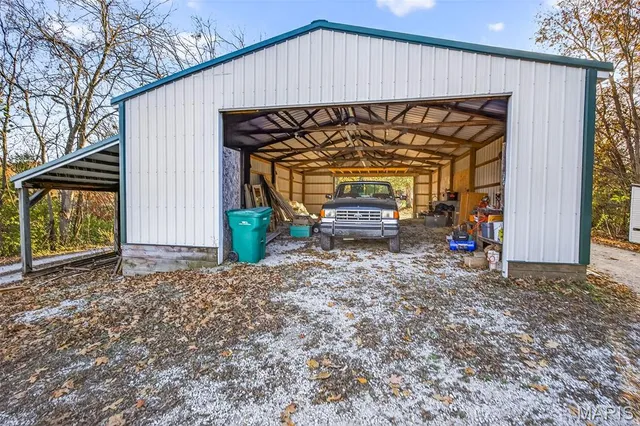 $449,900 | 8147 Murphy Lane, Pevely, MO 63070