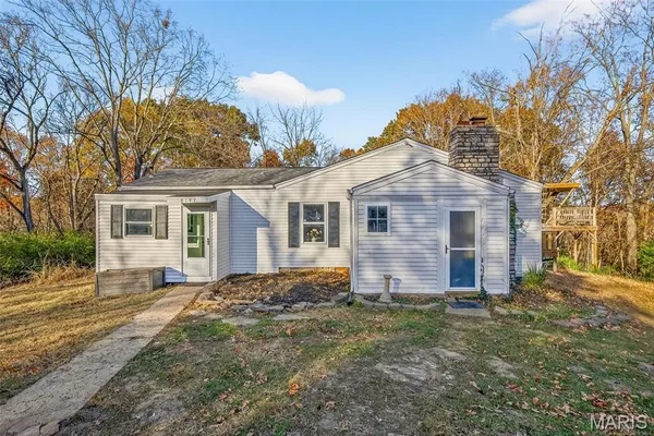 $389,000 | 8147 Murphy Lane, Pevely, MO 63070