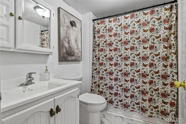 $389,000 | 8147 Murphy Lane, Pevely, MO 63070