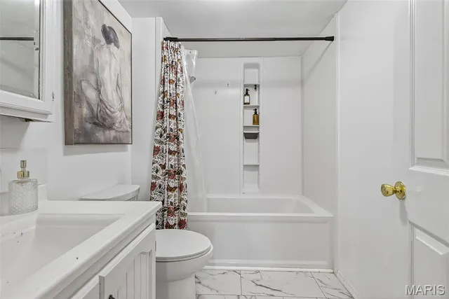 $449,900 | 8147 Murphy Lane, Pevely, MO 63070