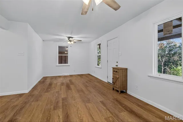 $449,900 | 8147 Murphy Lane, Pevely, MO 63070