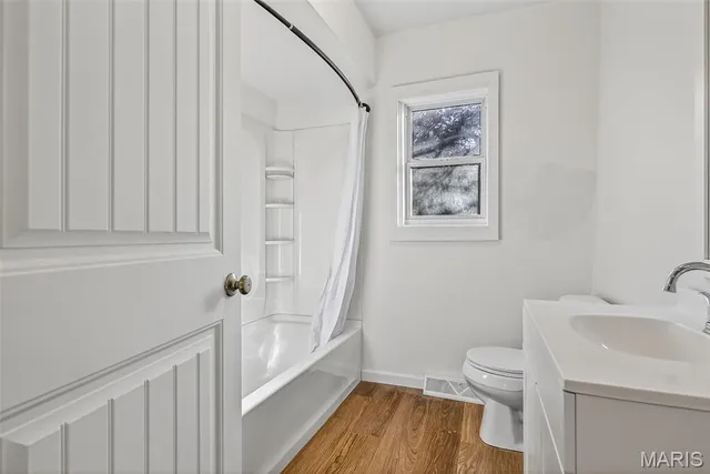 $449,900 | 8147 Murphy Lane, Pevely, MO 63070