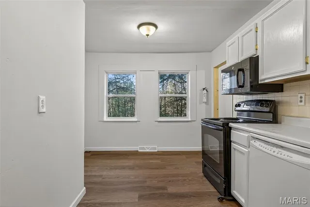 $449,900 | 8147 Murphy Lane, Pevely, MO 63070