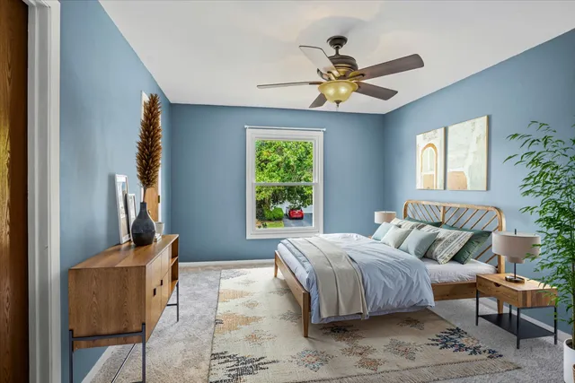 $284,900 | 27W229 Providence Lane, Winfield, IL 60190