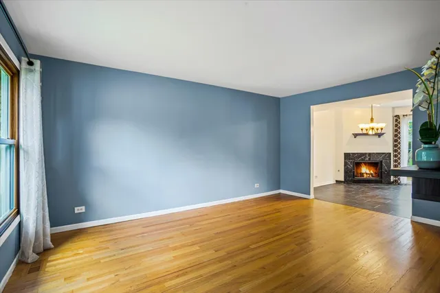 $284,900 | 27W229 Providence Lane, Winfield, IL 60190