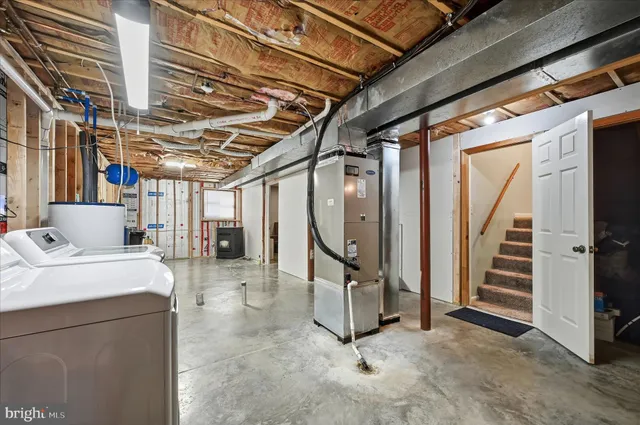 $334,999 | 202 Masters Drive, Cross Junction, VA 22625