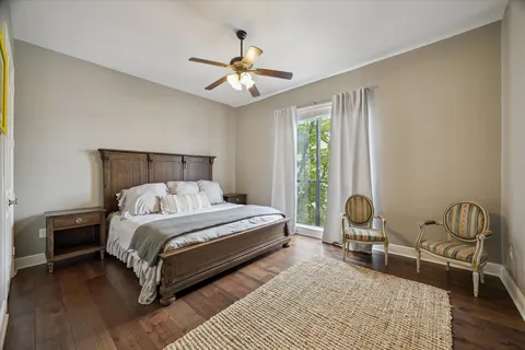$395,000 | 2120 Kipling Street, Unit 304, Houston, TX 77098