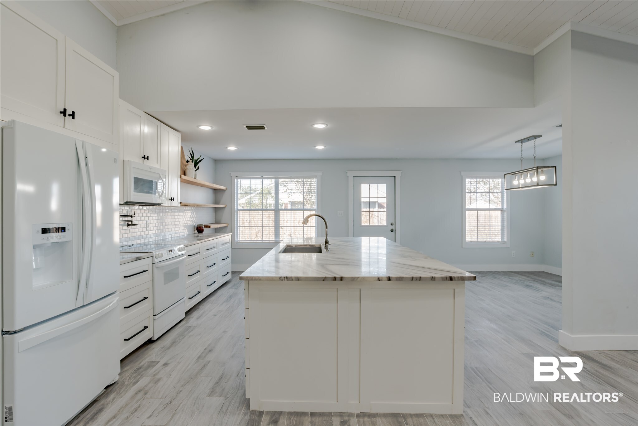 2655 Hampton Park Circle Foley, AL 36535 - Photo 5 of 25