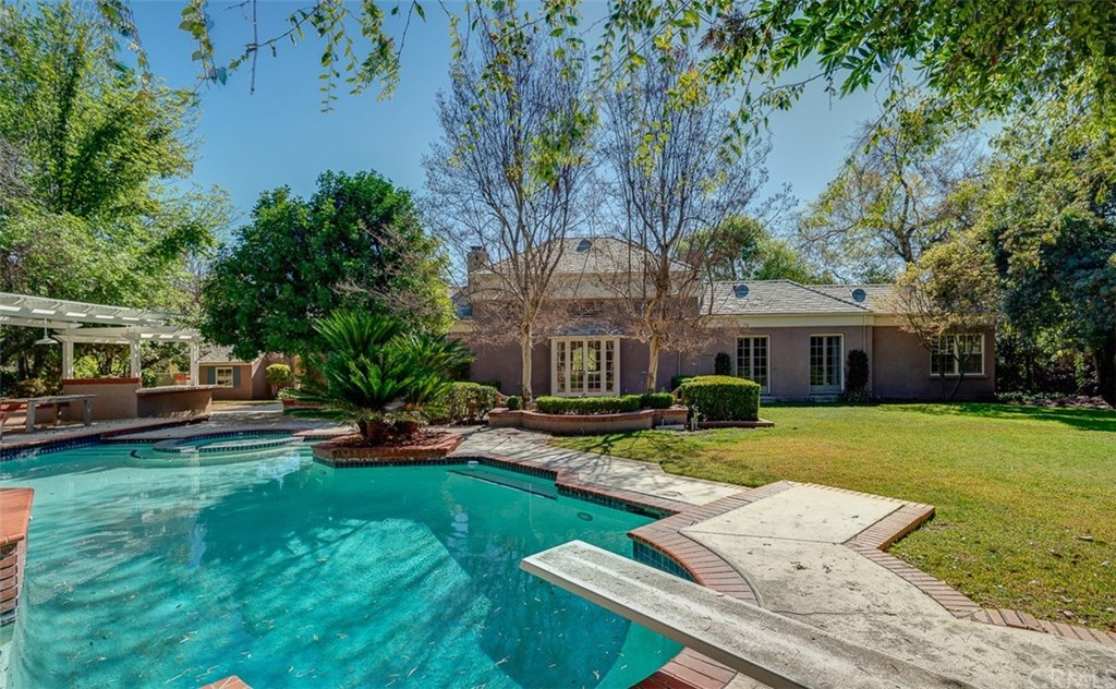 305 North Old Ranch Road Arcadia, CA 91007 - Photo 22 of 23
