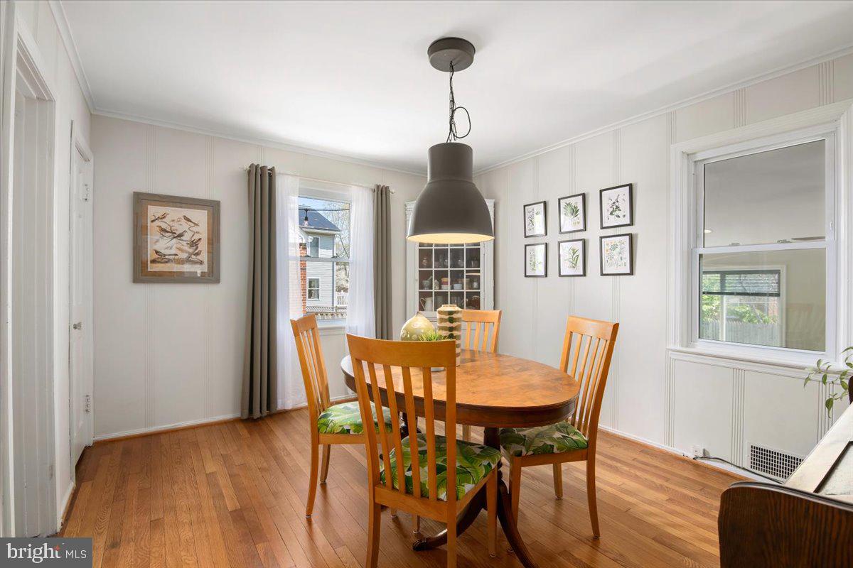 10151 Sutherland Road Silver Spring, MD 20901 - Photo 11 of 46