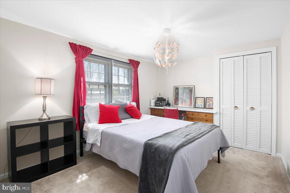 10151 Sutherland Road Silver Spring, MD 20901 - Photo 15 of 46