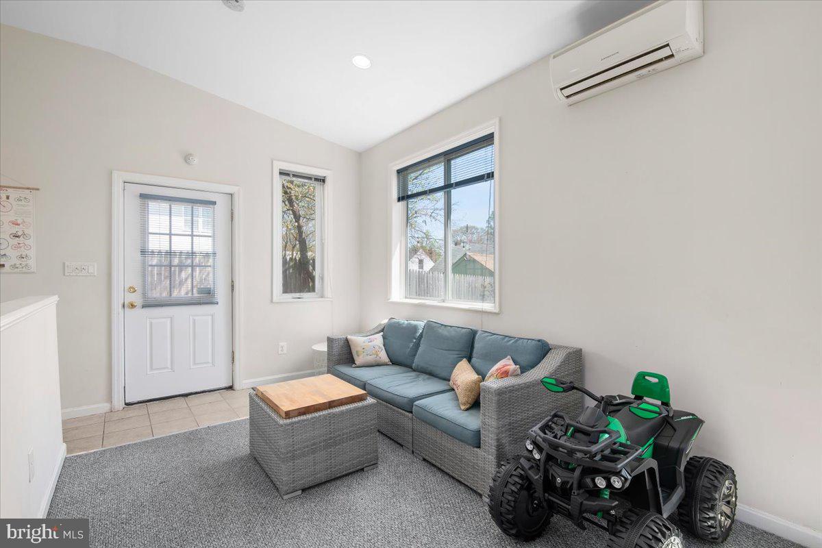 10151 Sutherland Road Silver Spring, MD 20901 - Photo 21 of 46