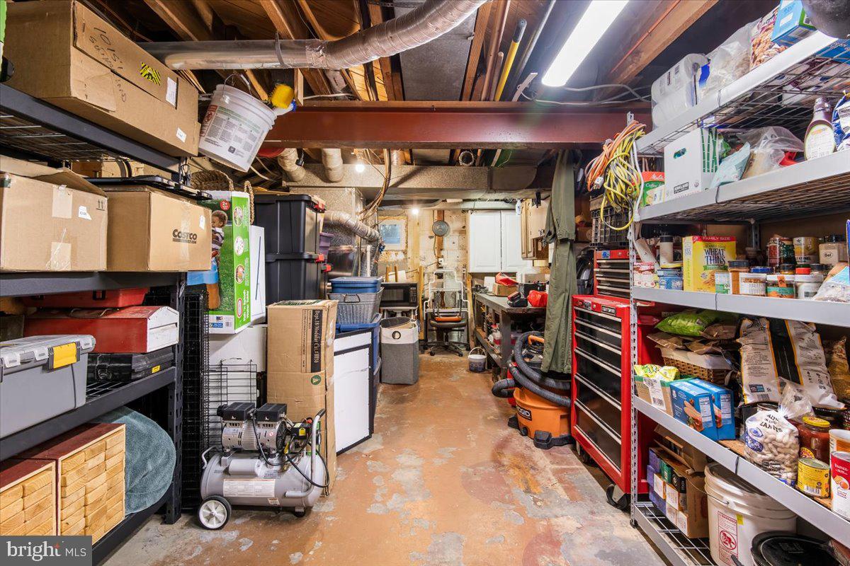 10151 Sutherland Road Silver Spring, MD 20901 - Photo 32 of 46