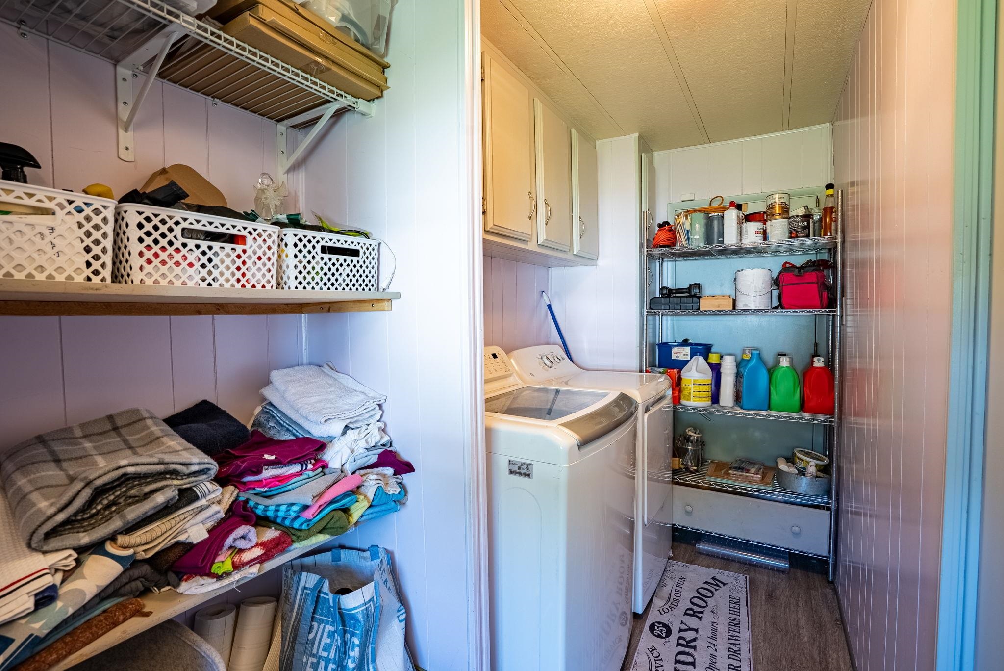 3925 East Farwell Road, Unit 19 Mead, WA 99021 - Photo 9 of 32
