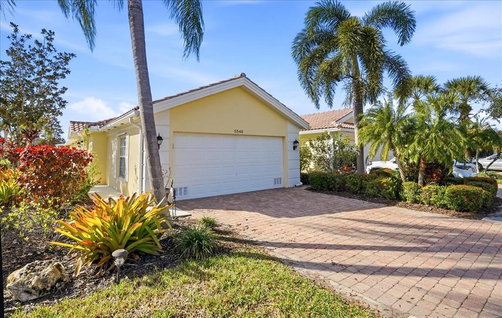 5546 Modena Place Sarasota, FL 34238 - Photo 45 of 67