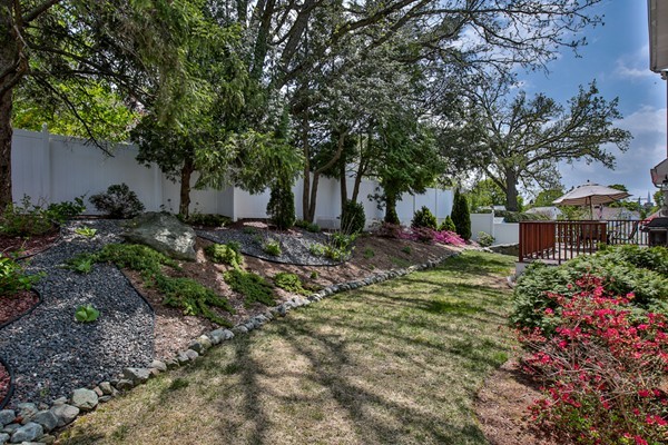 14 Virginia Road Arlington, MA 02476 - Photo 4 of 24