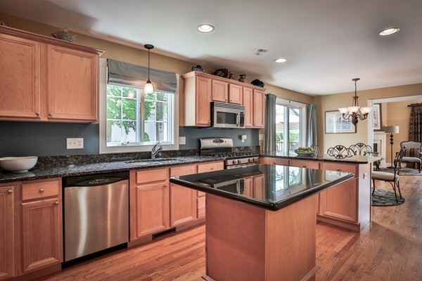 14 Virginia Road Arlington, MA 02476 - Photo 9 of 24