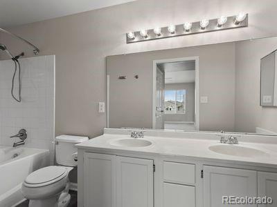 8304 Pebble Creek Way, Unit 201 Highlands Ranch, CO 80126 - Photo 7 of 16