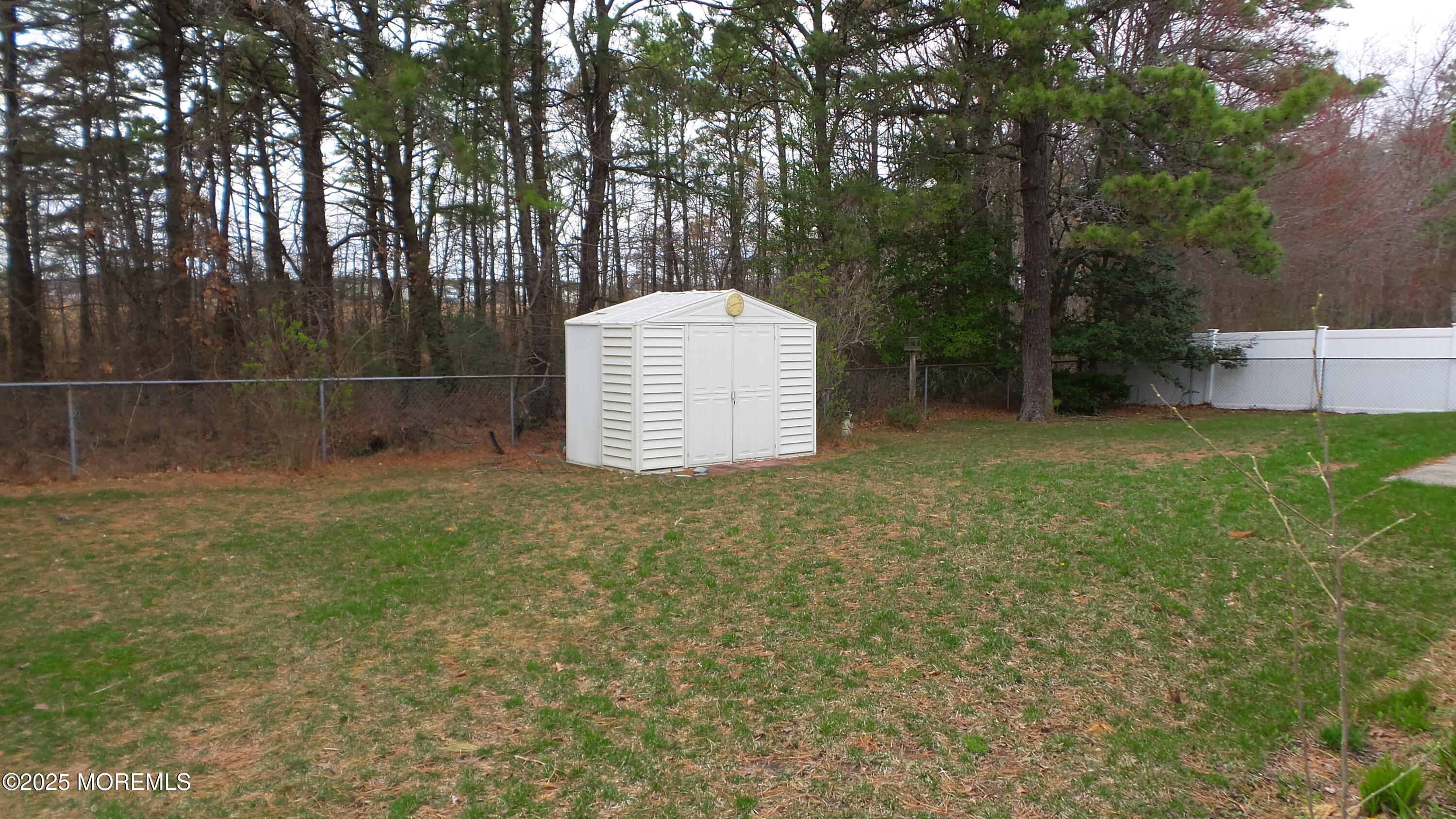 186 Cherry Quay Road Brick, NJ 08723 - Photo 18 of 20 a view of a tiny house