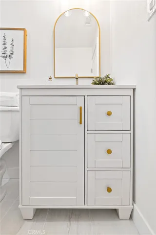 $899,000 | 10621 Helendale Avenue, Tujunga, CA 91042