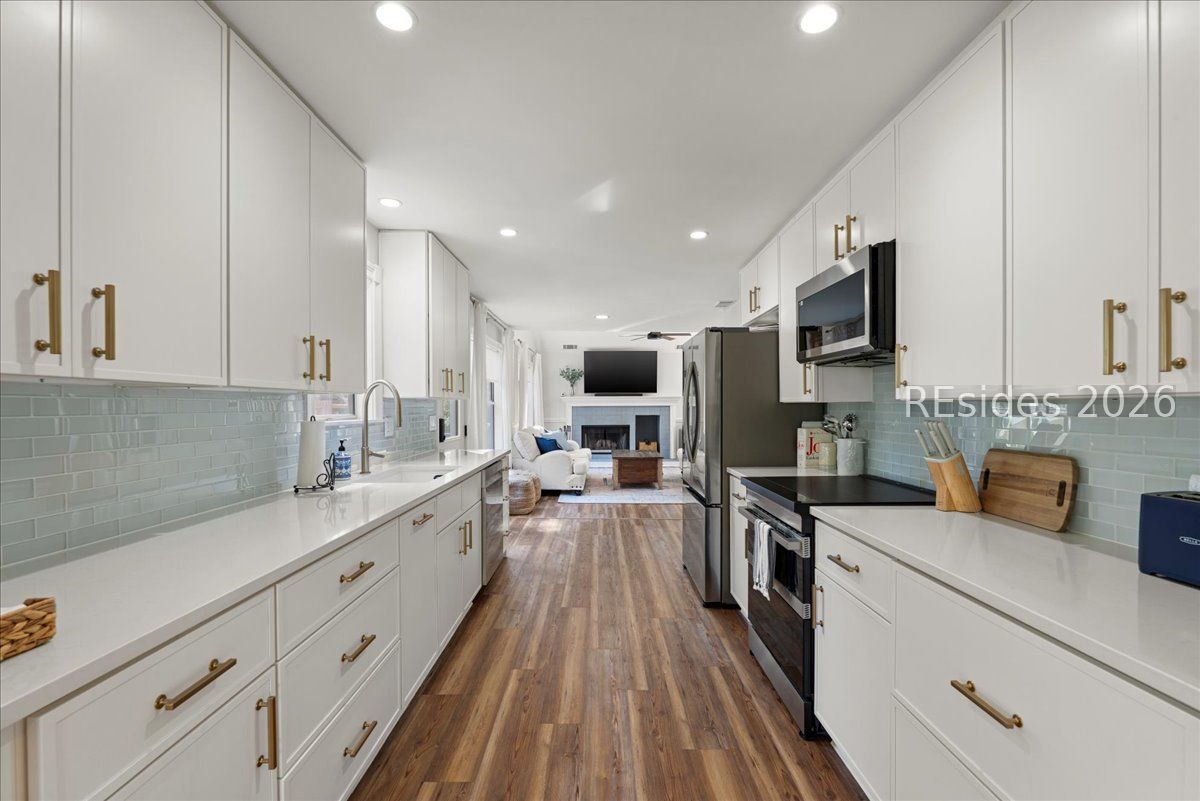 74 Otter Road Hilton Head Island, SC 29928 - Photo 13 of 41