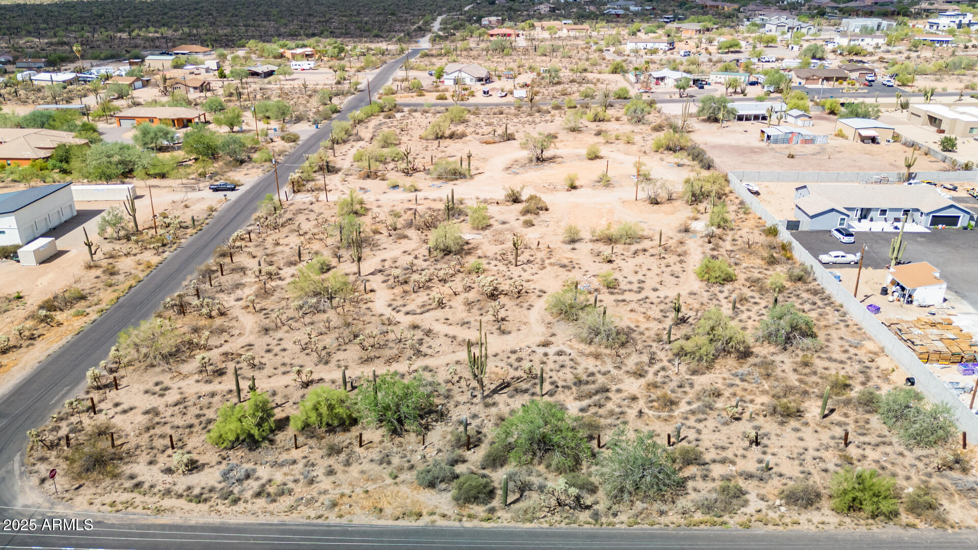 2800 West Canyon Street, Unit 47 Apache Junction, AZ 85120 - Photo 6 of 25 a view of a yard