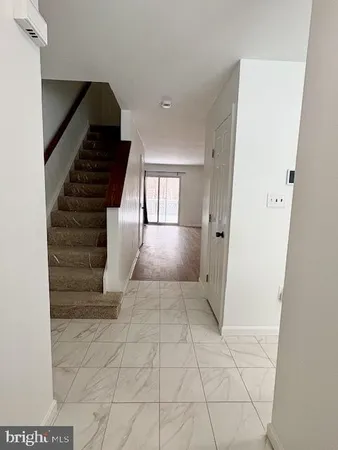 a view of entryway and hall